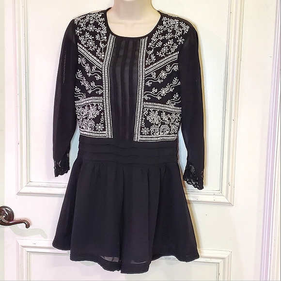 ASOS Collection Black and White Embroidered Romper, Size 6 - Picture 2 of 16